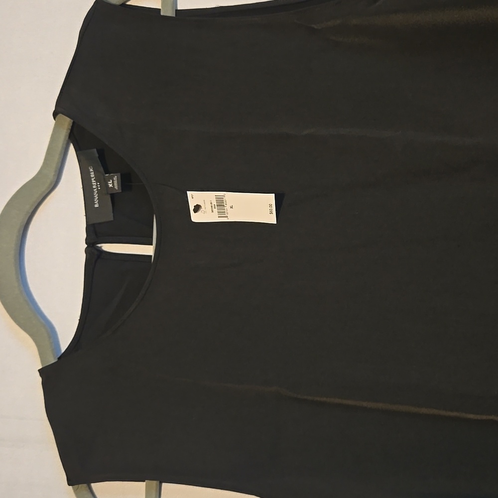 Banana Republic Elegant Black Sleeveless Shell Top Size XL - Picture 2 of 7